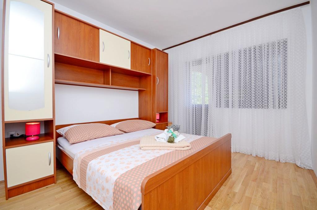 Apartments Milan Rogoznica  Bagian luar foto