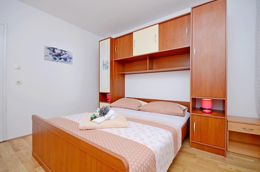 Apartments Milan Rogoznica  Bagian luar foto